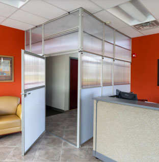 Temporary Walls for hospital equipment